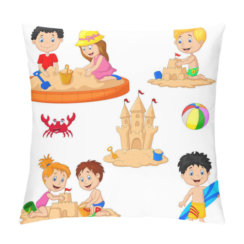 Personality  Vector Illustration Of Children Playing Sand Castle And Surfboard Pillow Covers