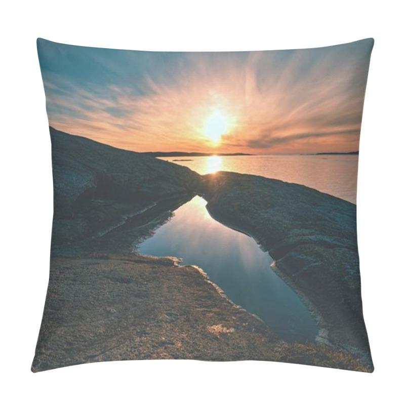 Personality  Beautiful Seascape. Mirroring Of  Sunset In Water Pools In The Rocks . Smooth Ocean Pillow Covers