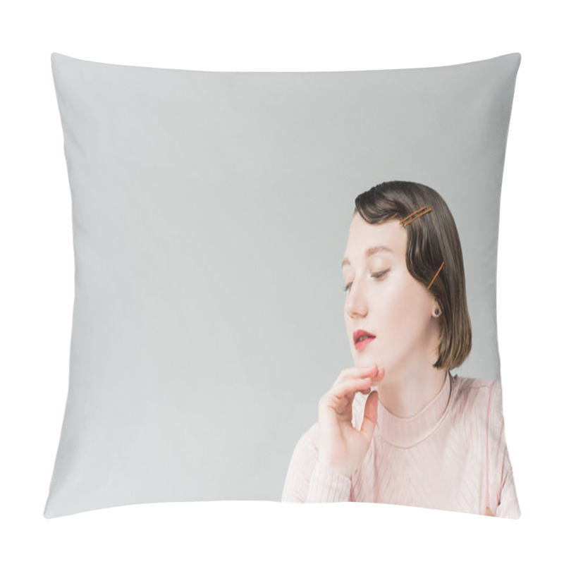 Personality  Pensive Woman With Retro Hairstyle Pillow Covers