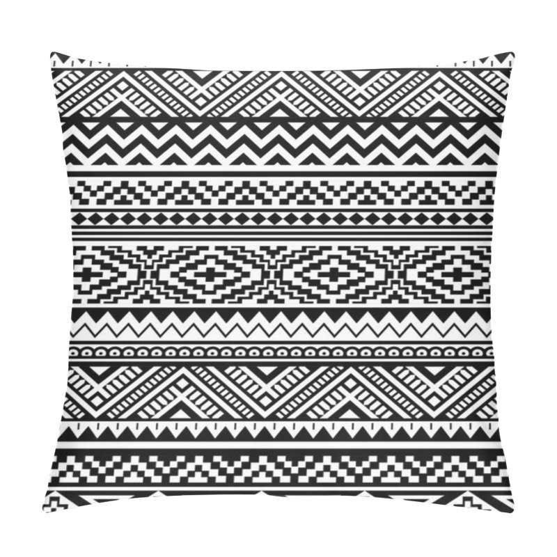 Personality  Seamless Ethnic Pattern Design. Navajo Geometric Print. Rustic Decorative Ornament. Abstract Geometric Pattern. Native American Pattern. Ornament For The Design Of Clothing, Textiles Pillow Covers