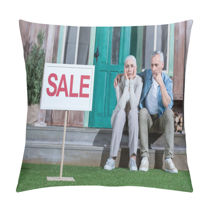 Personality  Couple Selling Their House Pillow Covers