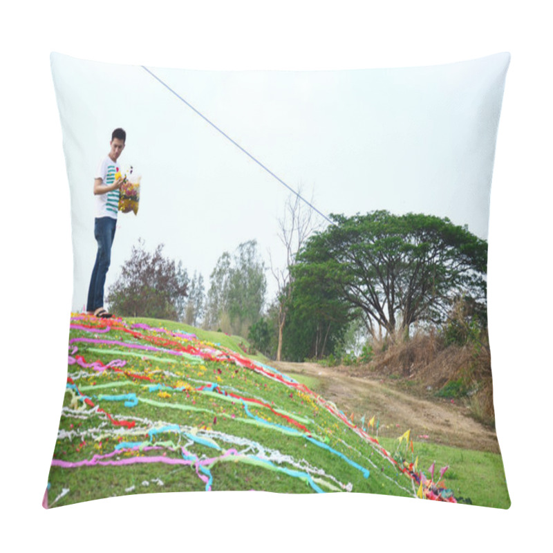 Personality  Thai Man People Praying Ancestor Worshipping With Sacrificial Offering In The Qingming Festival Pillow Covers