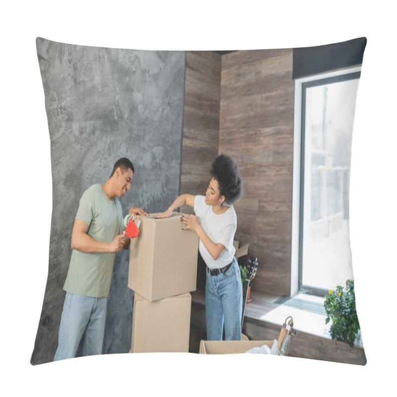 Personality  Smiling African American Couple Packaging Boxes With Adhesive Tape During Relocation Pillow Covers