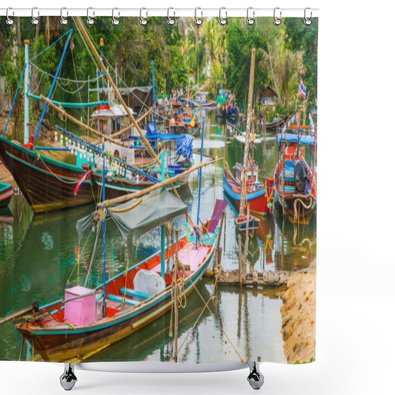 Personality  Traditional Tai Fishing Boats Shower Curtains