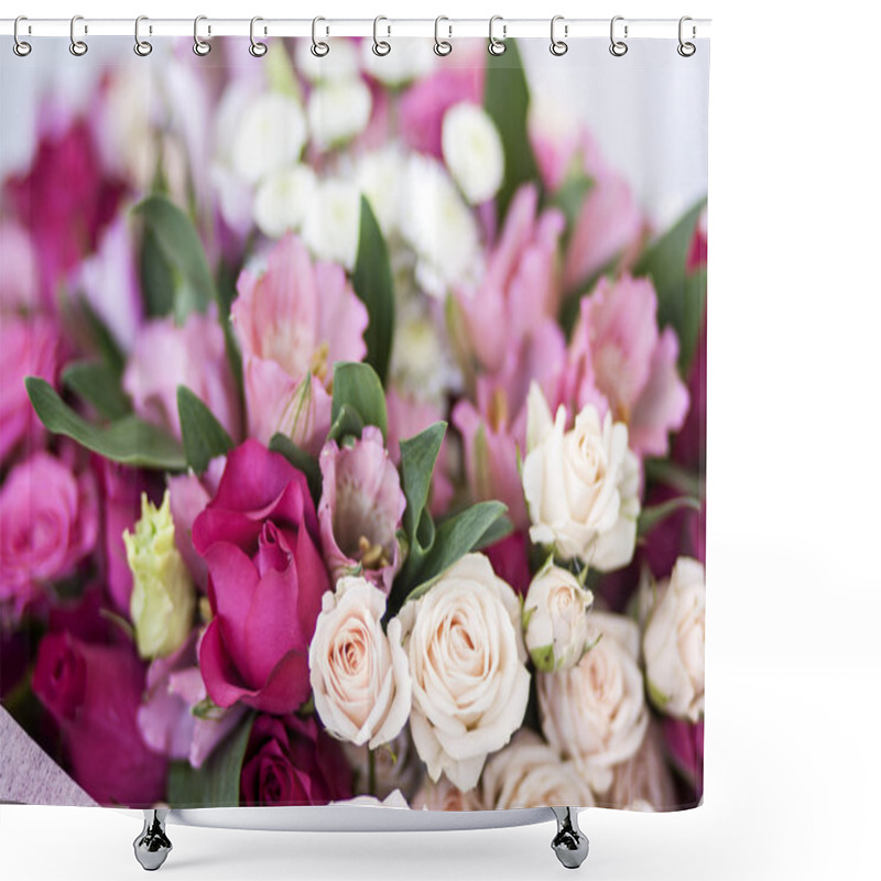 Personality  Beautiful Bright Bouquet With Roses, Parrot Flowers And Chrysanthemum Shower Curtains