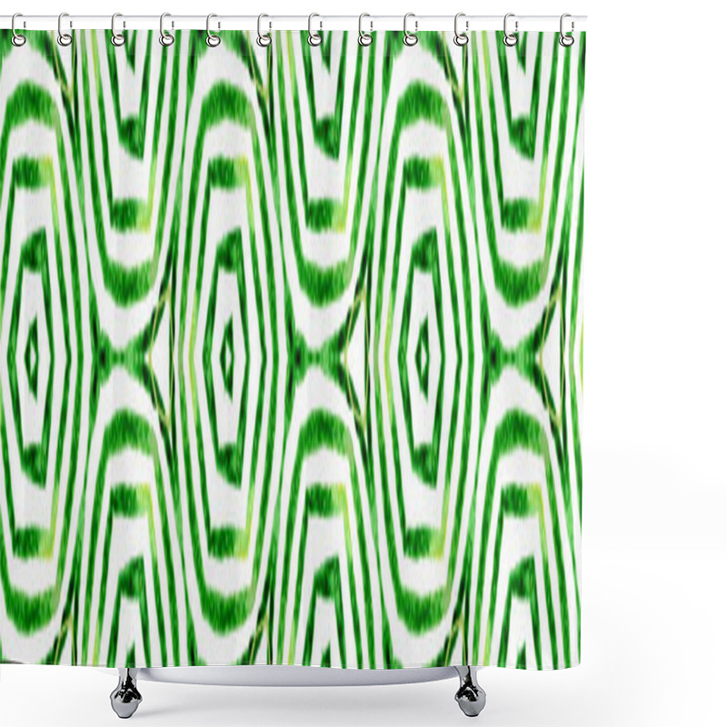 Personality  Green Handdrawn Seamless Border Scroll. Geometric  Shower Curtains