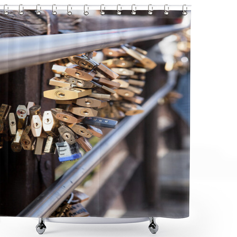 Personality  Venice Rialto Bridge - Bridge Of Lovers. Locks As A Symbol Of Love. Shower Curtains