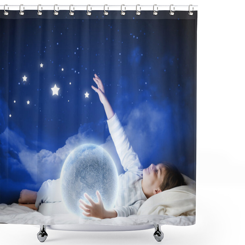 Personality  Night Dreaming Shower Curtains