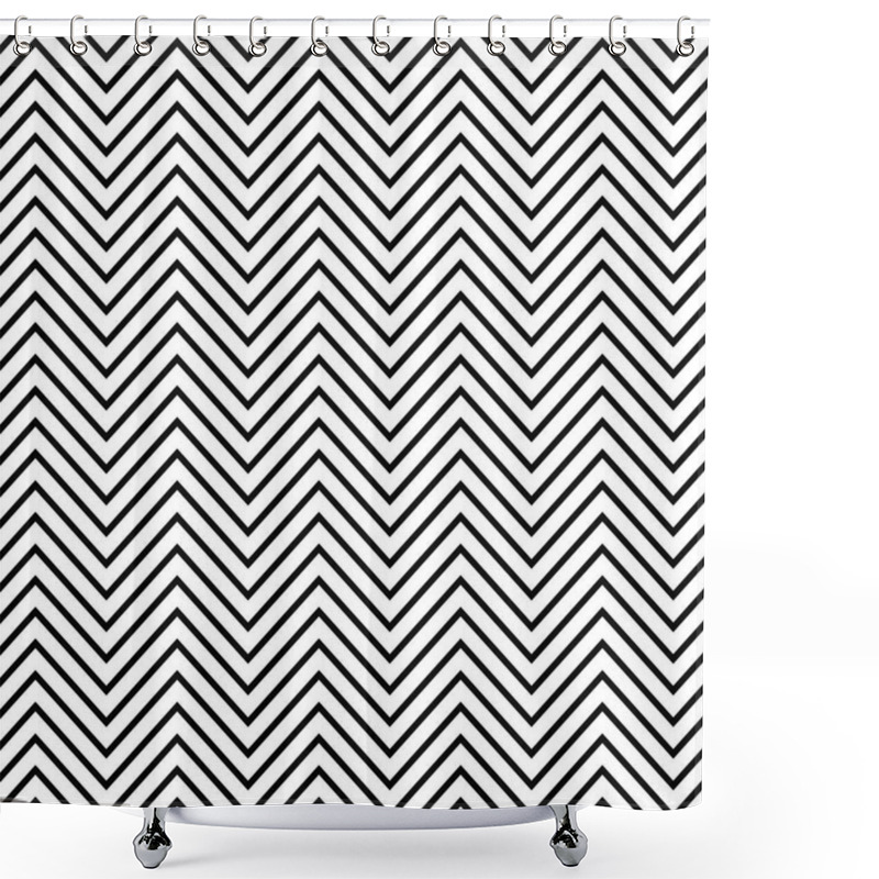 Personality  Black And White Seamless Zig Zag Line Pattern Shower Curtains