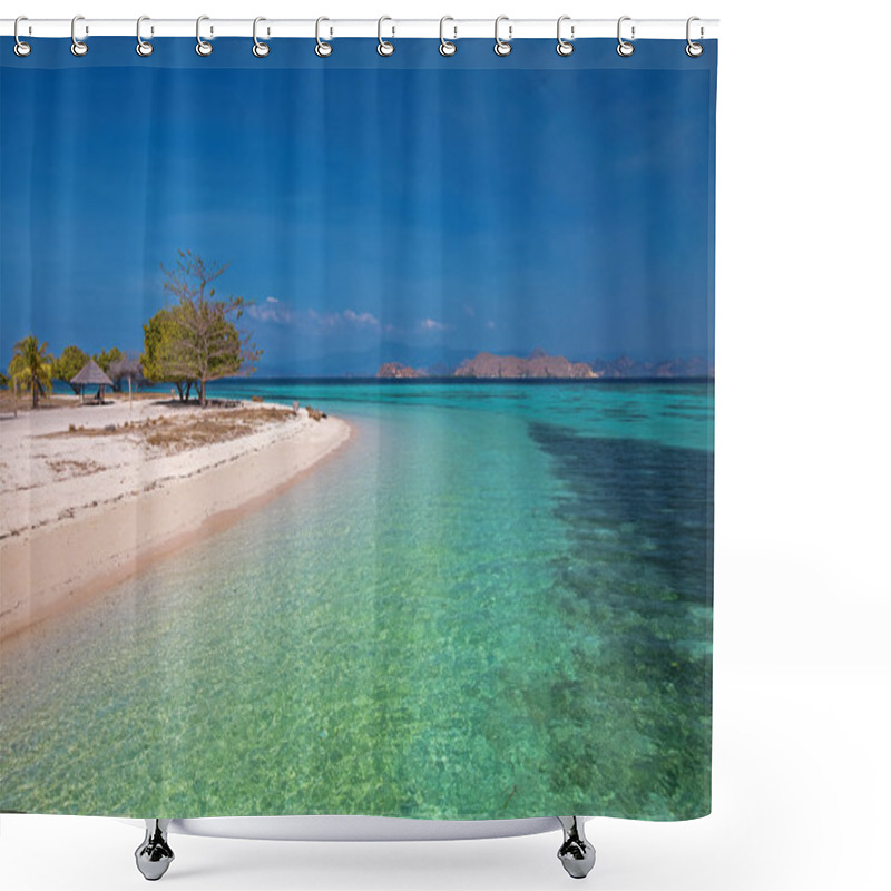 Personality  Komodo Island Shower Curtains