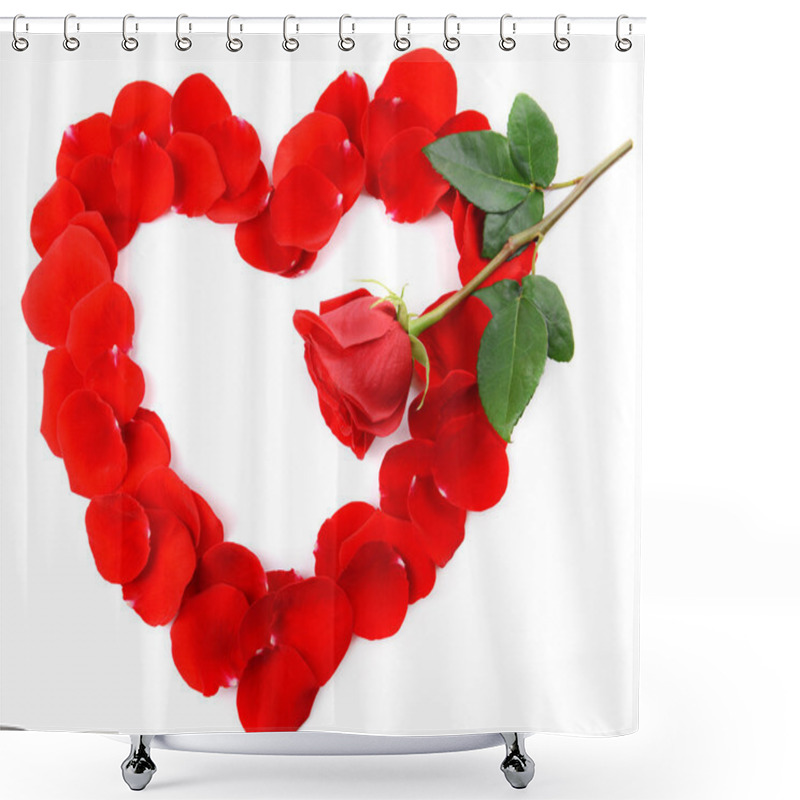 Personality  Beautiful Petals Of Red Roses In Heart Shape Isolated On White Shower Curtains