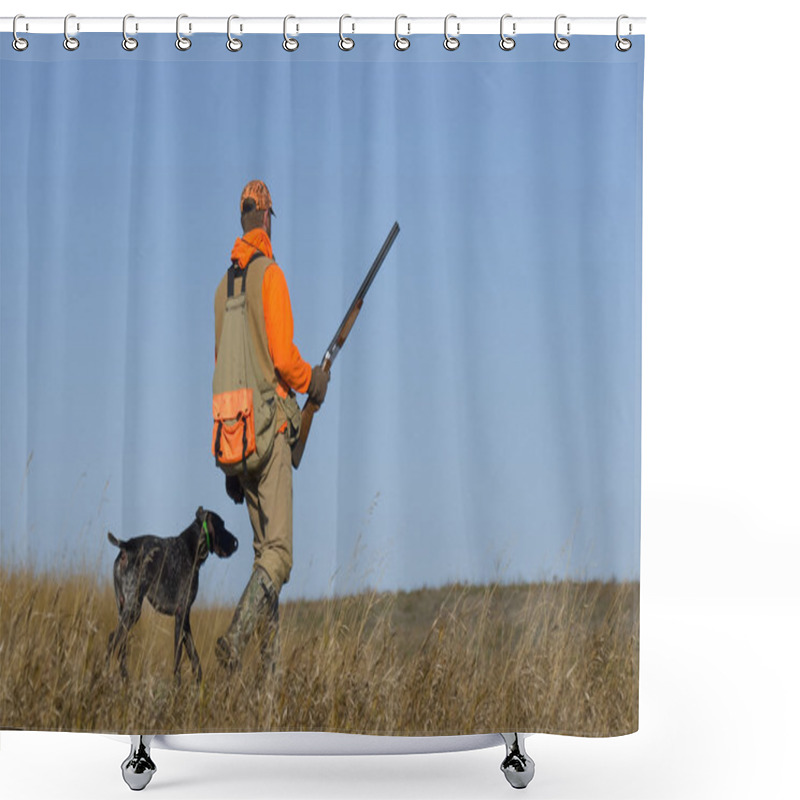 Personality  Bird Hunter Shower Curtains