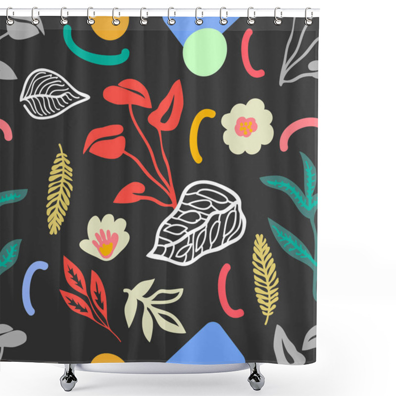 Personality  Modern Print With Japanese Motifs. Shower Curtains