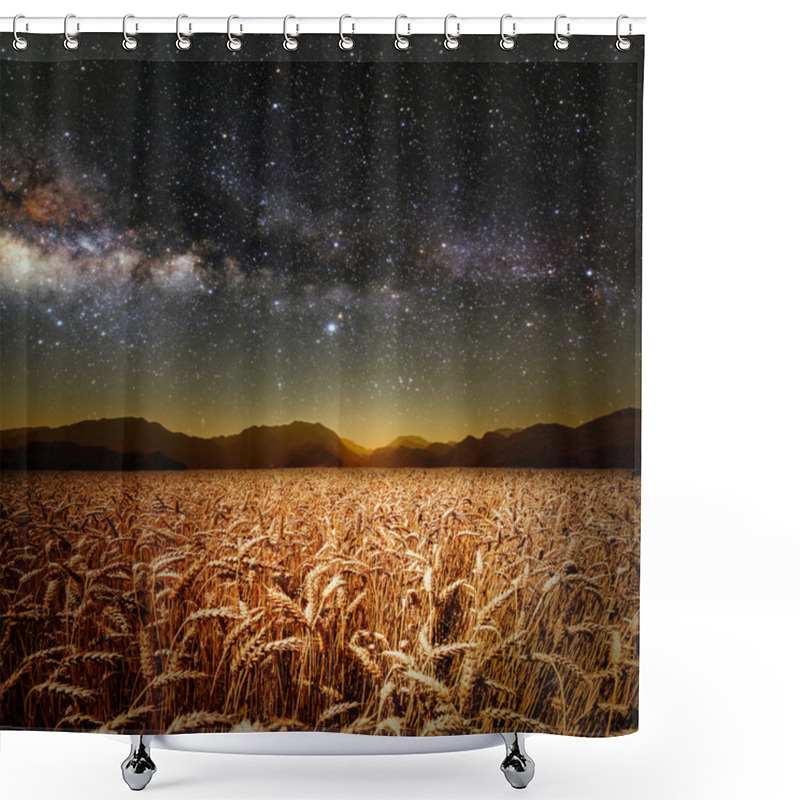 Personality  Field Of Grass Shower Curtains