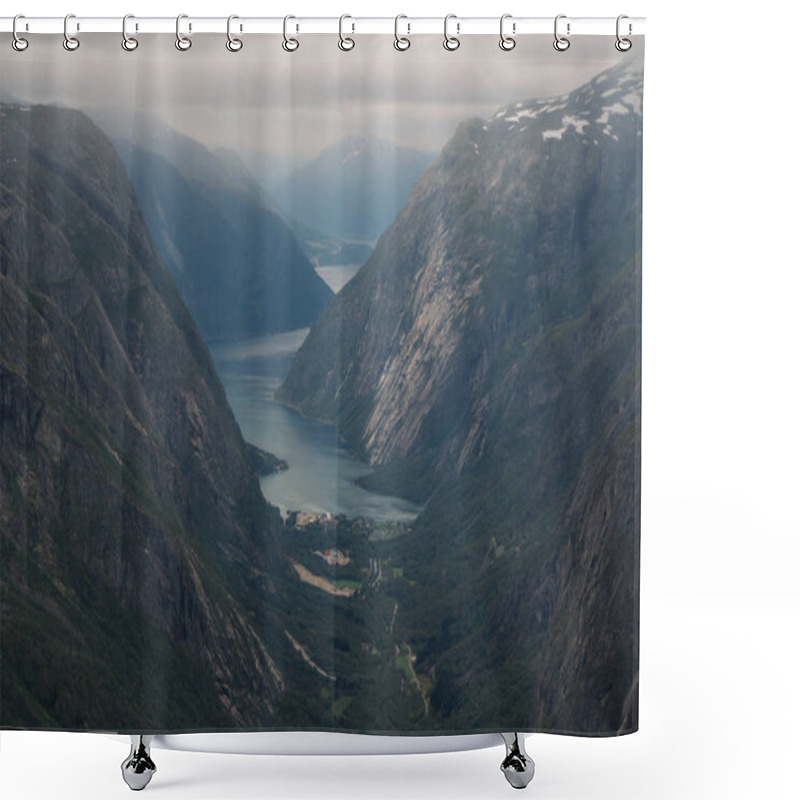 Personality  Mountain River Shower Curtains