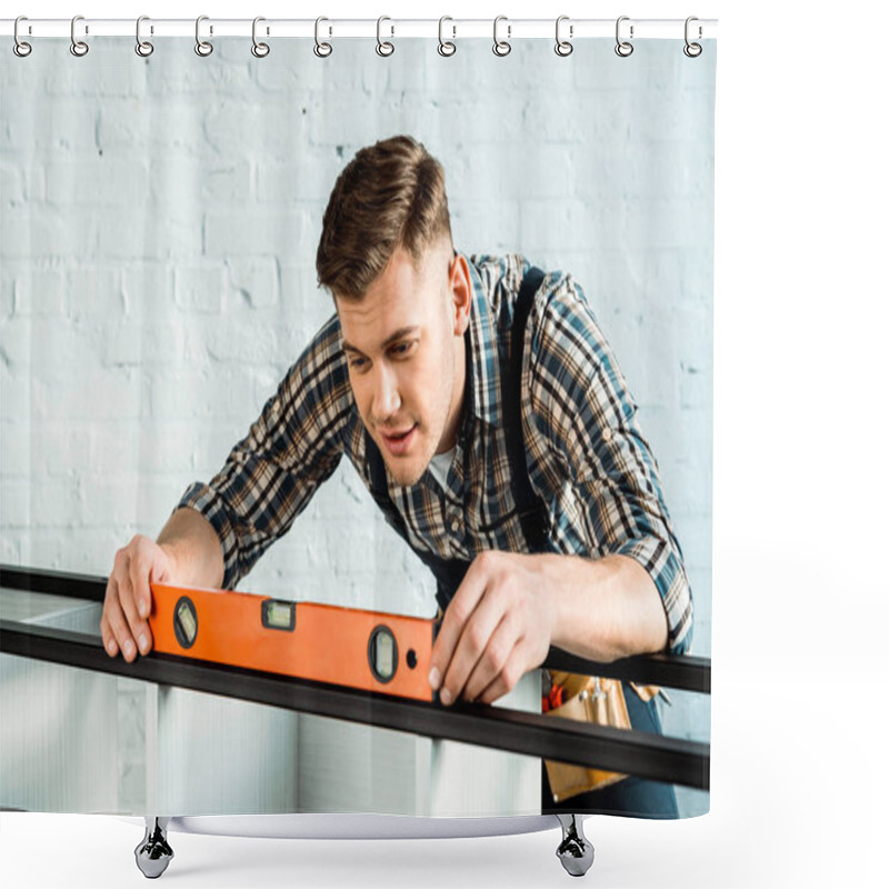 Personality   Installer Holding Building Level With Measuring Rack  Shower Curtains