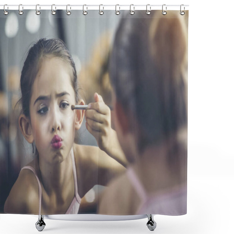 Personality  Ballerina Children Prepare Makeup, Make Up Their Own Makeup Mirror In The Dressing Room. Shower Curtains