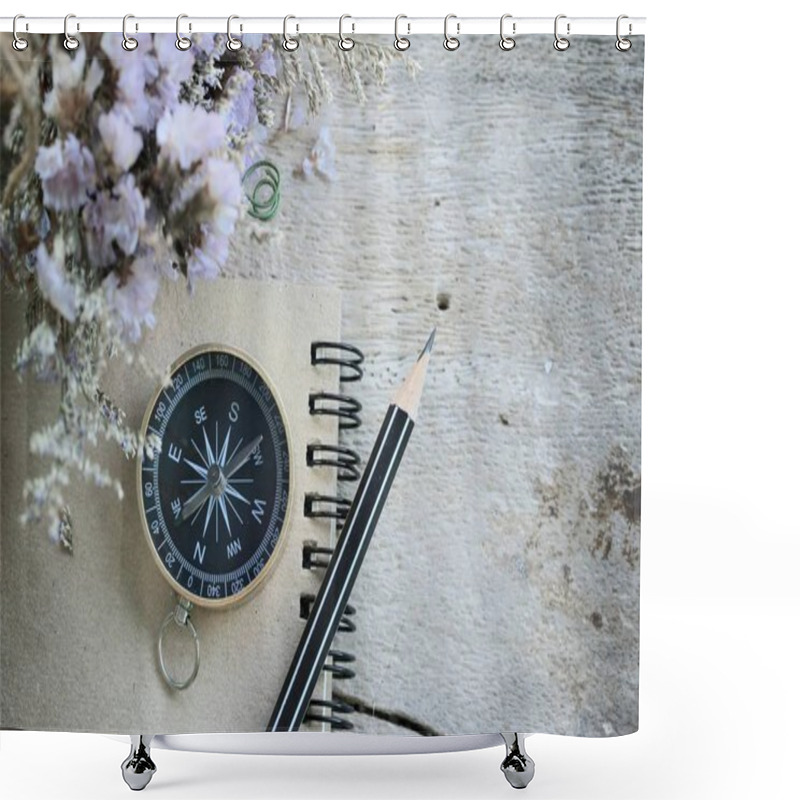 Personality  Compass With Dried Flower Shower Curtains