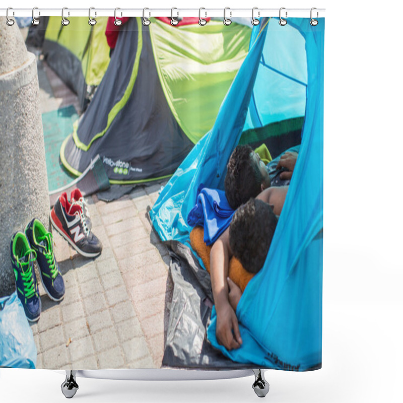 Personality  Unidentified Refugees Sleep In Tents Shower Curtains