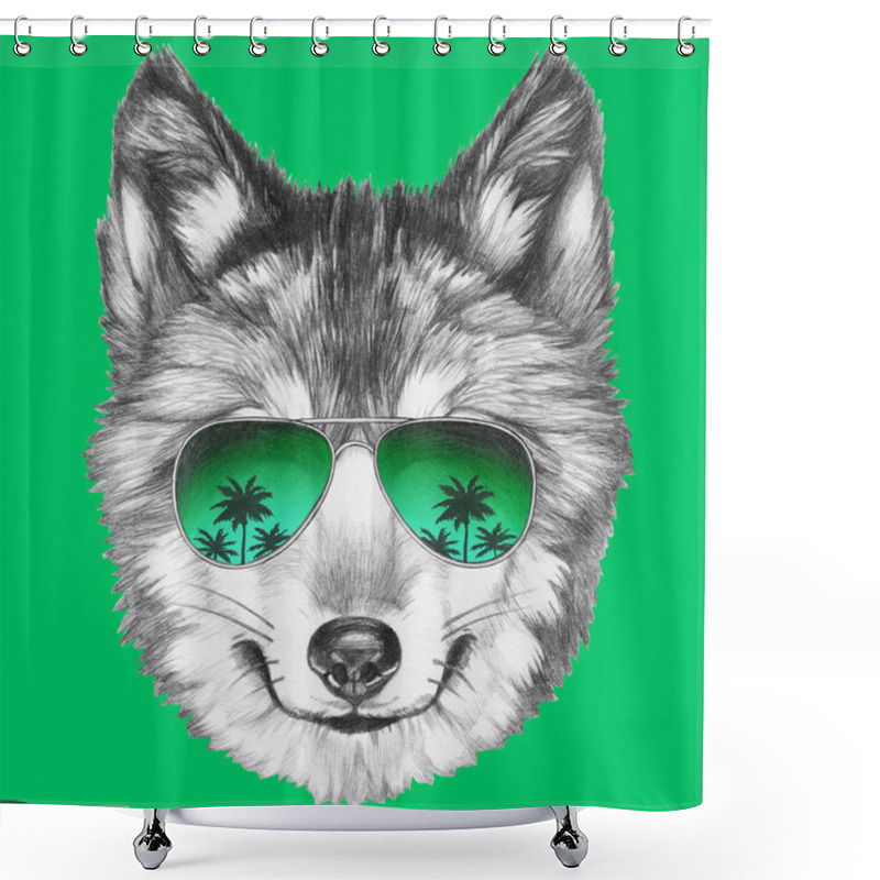 Personality  Wolf With Mirror Sunglasses Shower Curtains