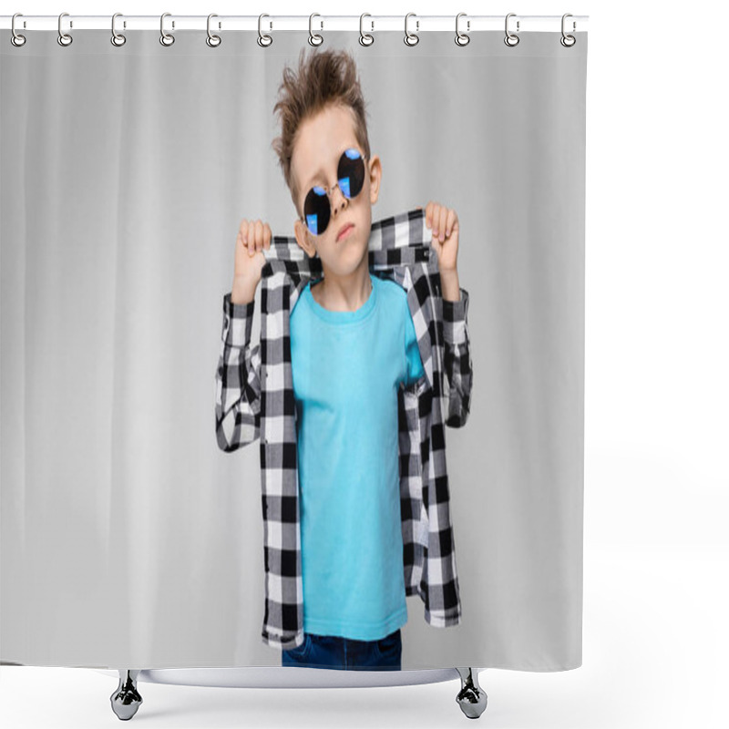 Personality  Little Boy In Sunglasses, Plaid Shirt And Jeans Standing On Gray Background Shower Curtains