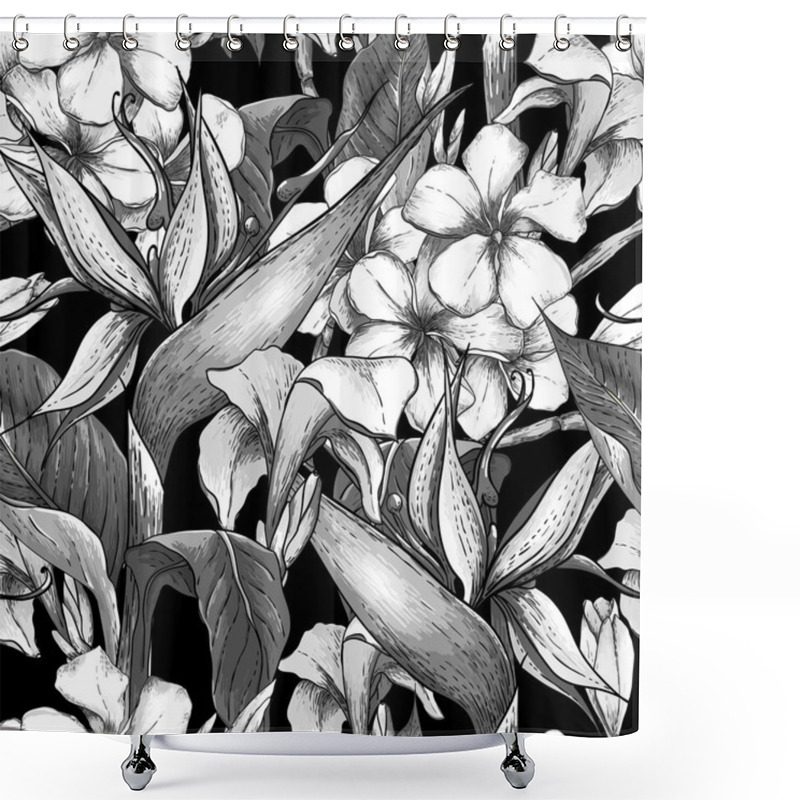 Personality  Monochrome Seamless Pattern With Exotic Flowers Shower Curtains