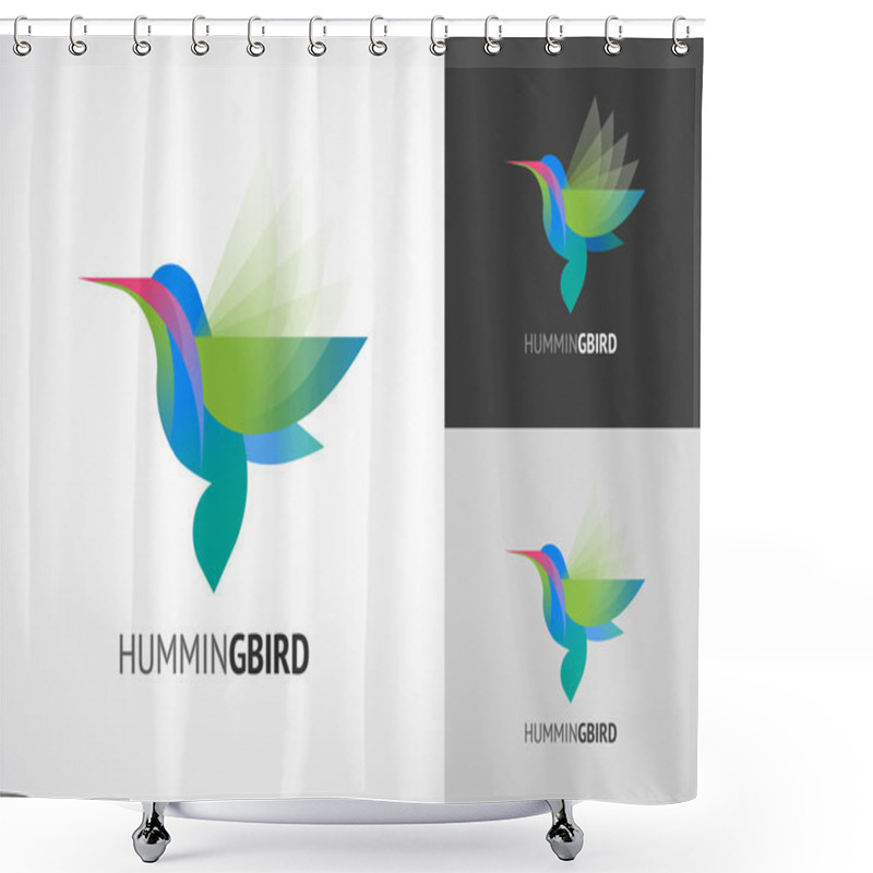 Personality  Tropical Bird - Humming Vector Icon Shower Curtains