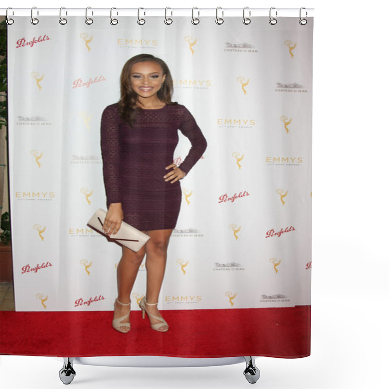 Personality  Reign Edwards Shower Curtains