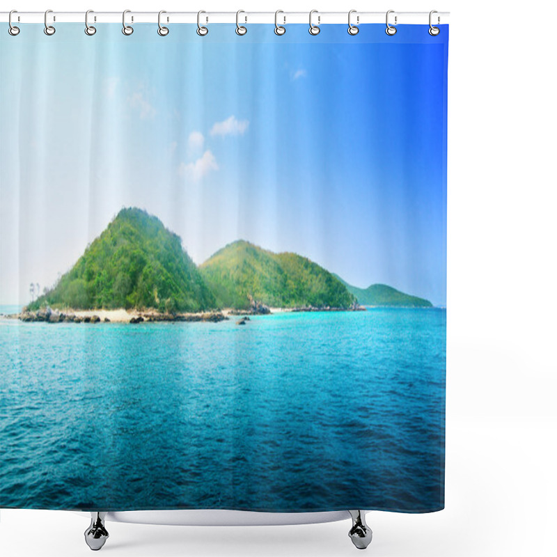 Personality  Tropical Island And Ocean Shower Curtains