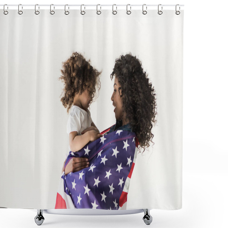 Personality  Mother Embrace Daughter Shower Curtains