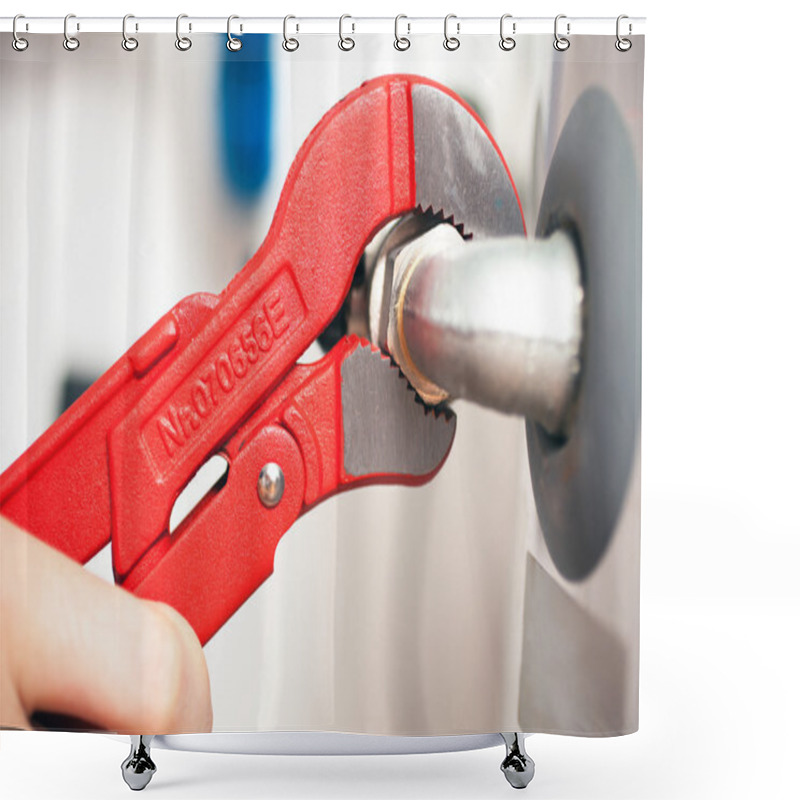 Personality  Wrench Tighting Up A Fitting Shower Curtains