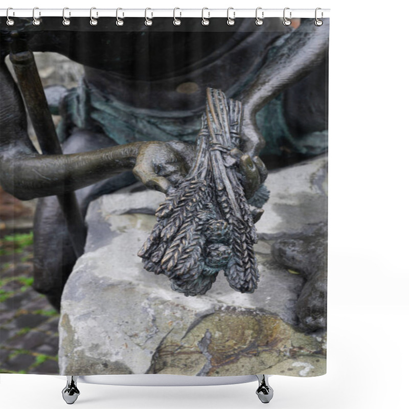 Personality  Close-Up Of Bronze Hands Holding A Bundle Of Wheat Stalks Shower Curtains