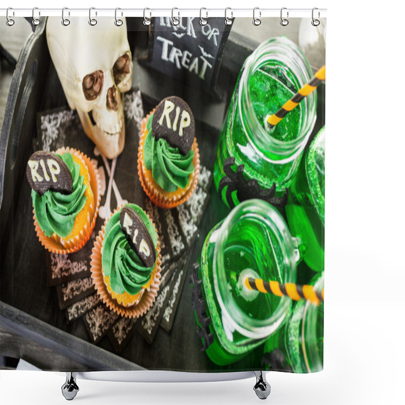 Personality  Food Table For Halloween Party Shower Curtains