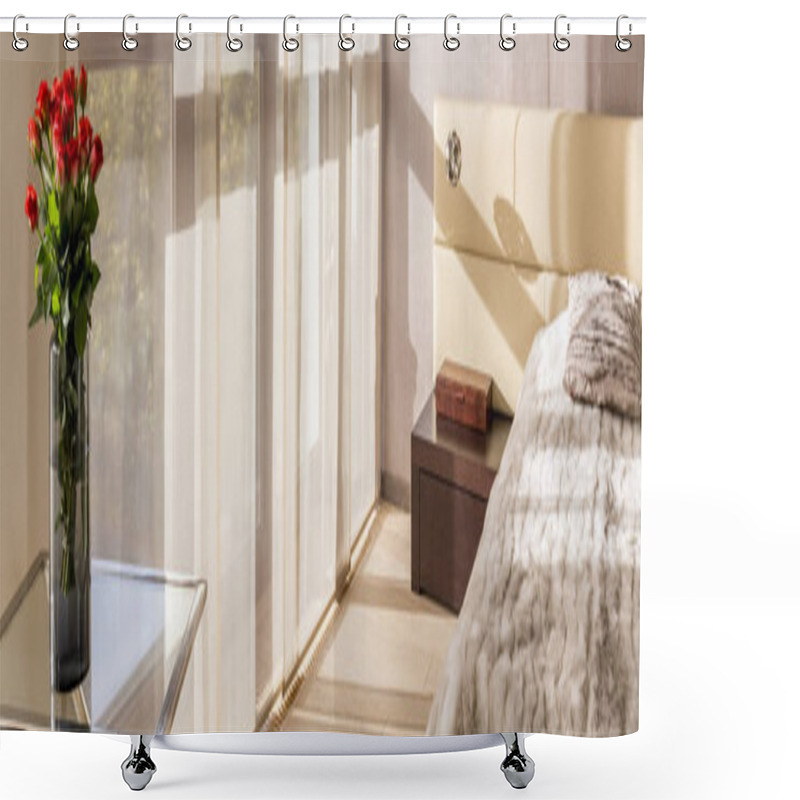 Personality  Bedroom With Bunch Of Roses Shower Curtains