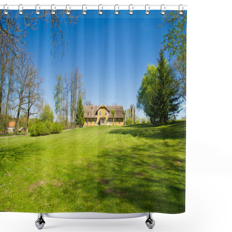 Personality  Old Big Country House. Shower Curtains