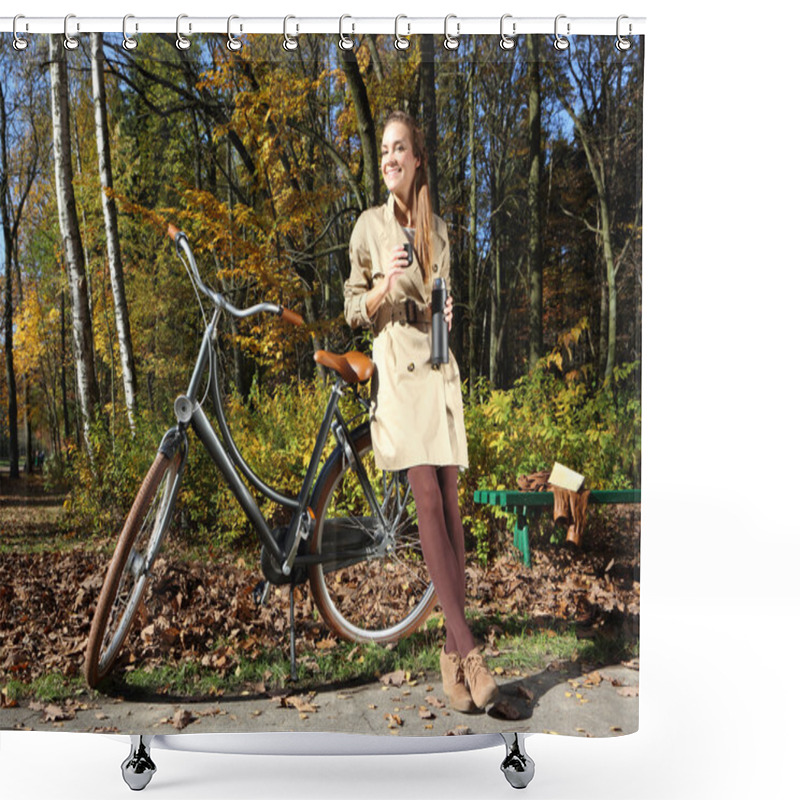 Personality  Autumn Tea Shower Curtains