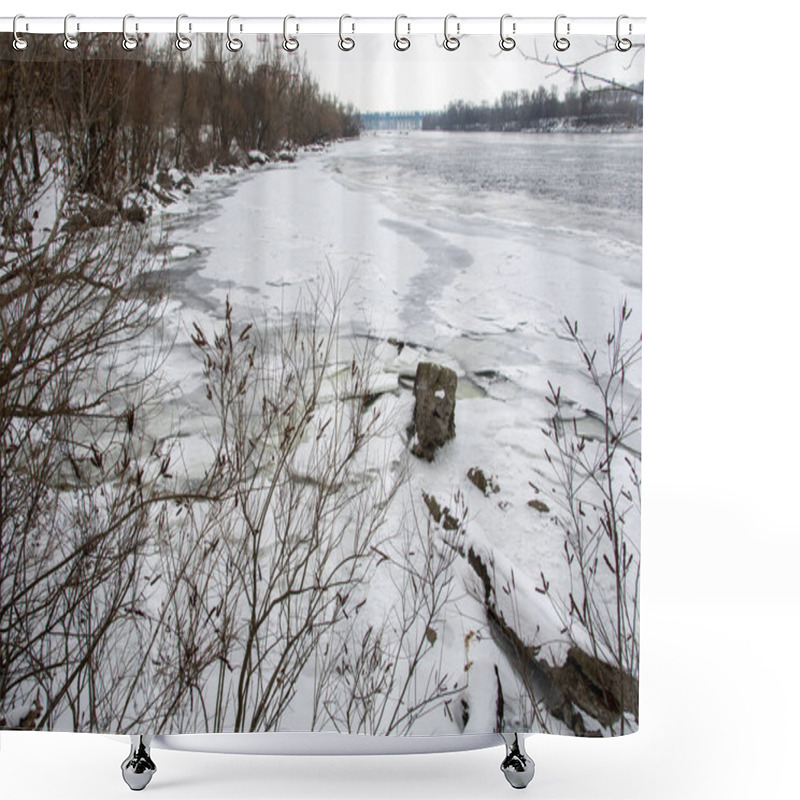 Personality  Frozen River Landscape With Snow-covered Banks And Bare Trees, Showcasing The Serene Beauty Of Winter. Ideal For Seasonal And Nature-themed Projects. Shower Curtains