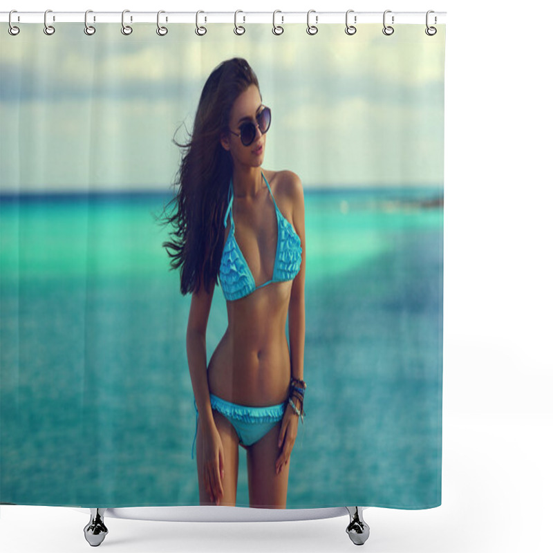 Personality  Stylish Girl Wearing Bikini Shower Curtains