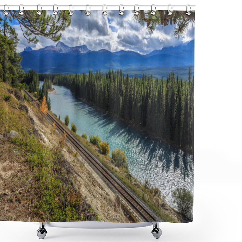 Personality  Nature Canada Shower Curtains