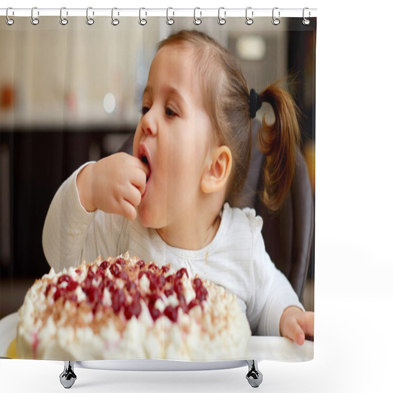 Personality  Cute Little Girl Eating Cake Shower Curtains