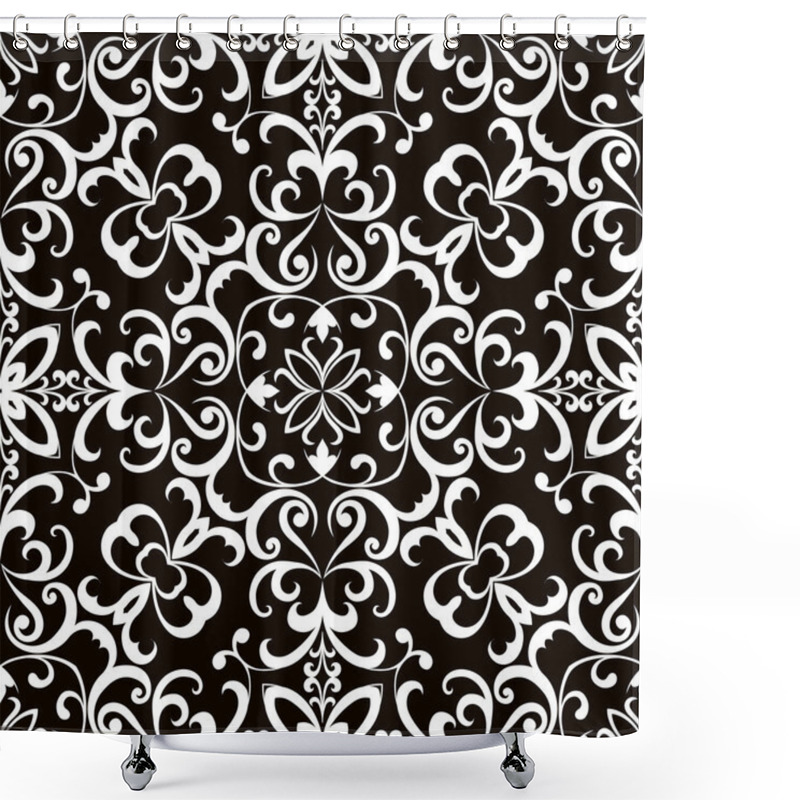 Personality  Black And White Swirly Pattern Shower Curtains