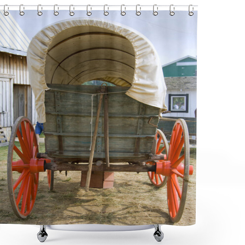 Personality  Old Wagon Shower Curtains