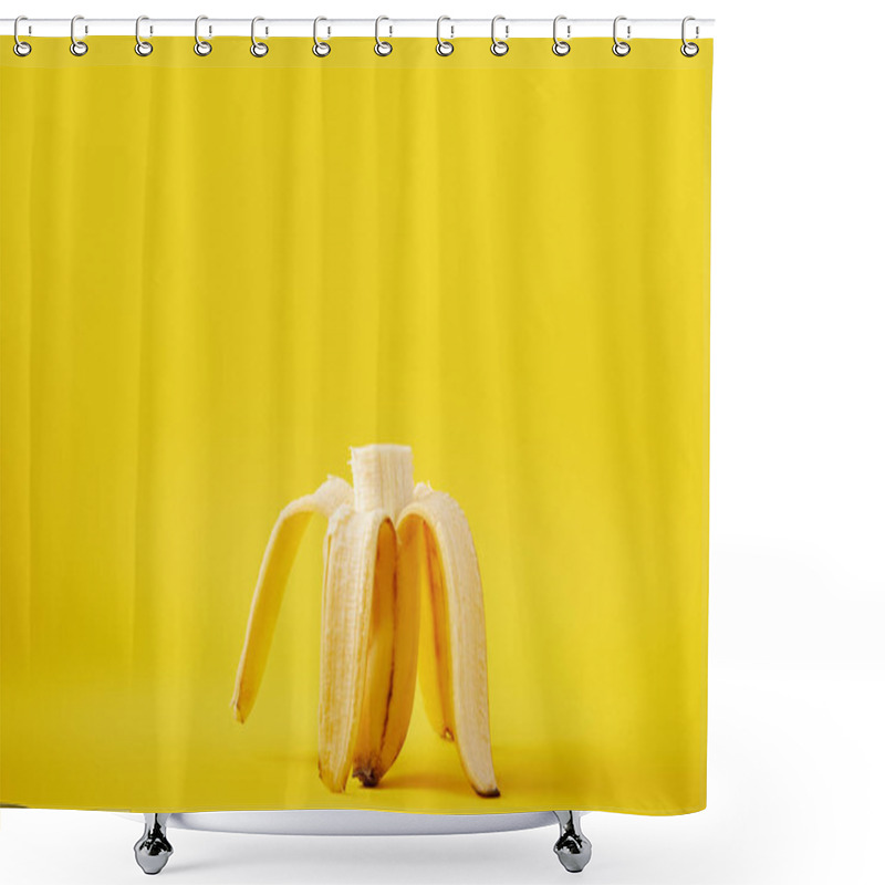 Personality  Close Up View Of Ripe Cut Banana Isolated On Yellow Shower Curtains