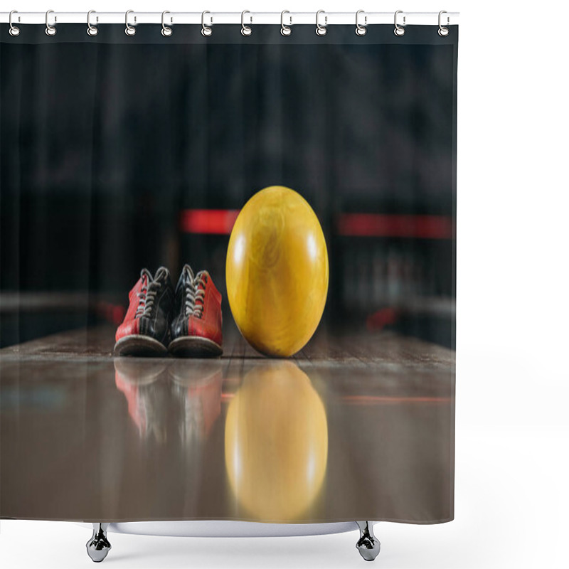 Personality  Yellow Bowling Ball With Shoes On Alley At Club Shower Curtains