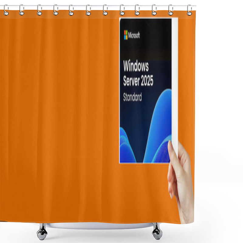 Personality  Windows Server 2025 Standard 8 Core Shower Curtains