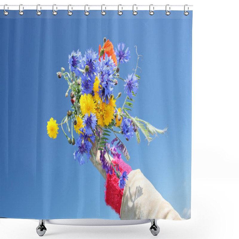 Personality  Spring Flowers. Shower Curtains