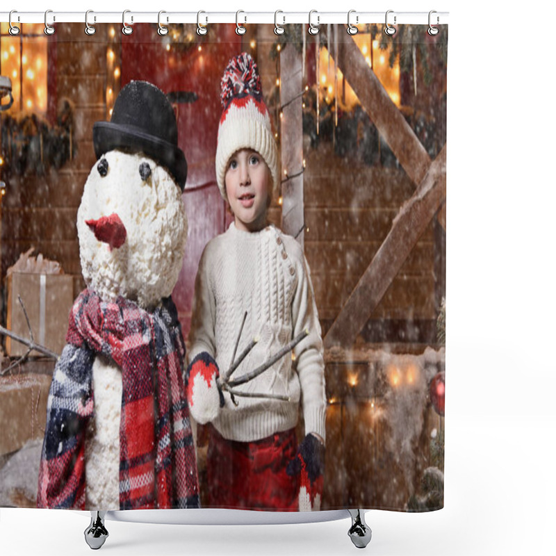 Personality  Child Boy With Snowman Shower Curtains