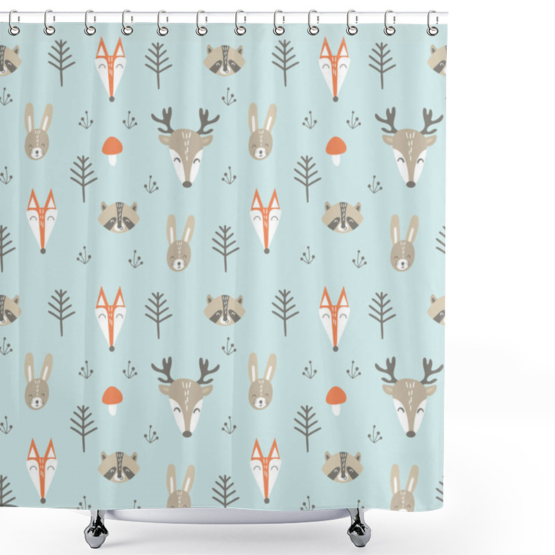 Personality  Seamless Pattern With Cute Woodland Animals Shower Curtains