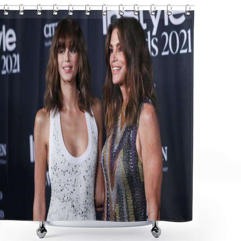 Personality  Model Kaia Gerber And Mother/model Cindy Crawford Arrive At The 6th Annual InStyle Awards 2021 Held At The Getty Center On November 15, 2021 In Los Angeles, California, United States.  Shower Curtains