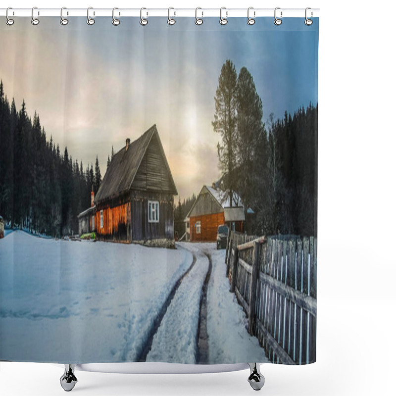 Personality  Wooden Rural House In Winter Forest Shower Curtains